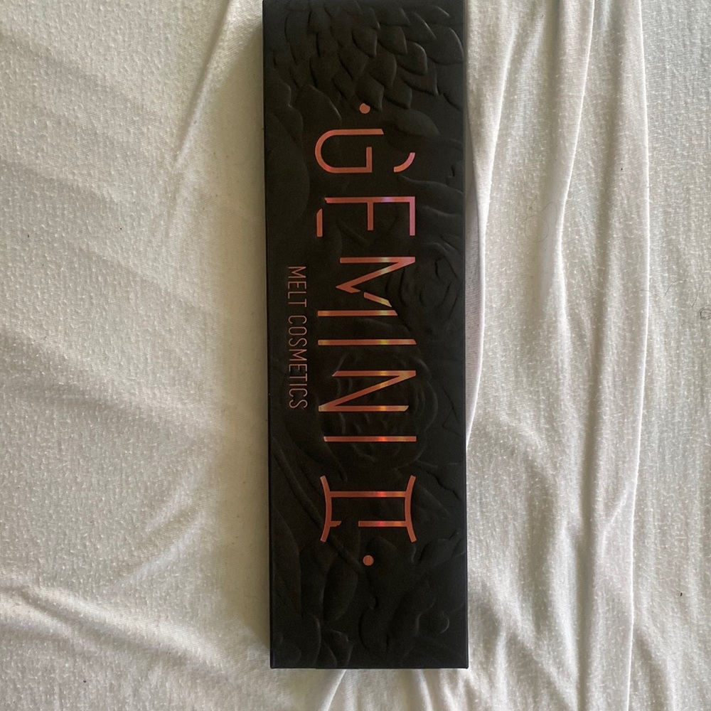 Melt Cosmetics Gemini 2 palette